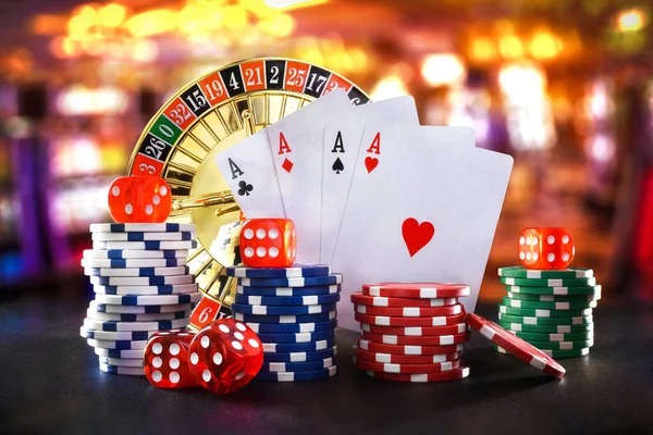 Live dealer managing Texas Poker table on congtogel togel